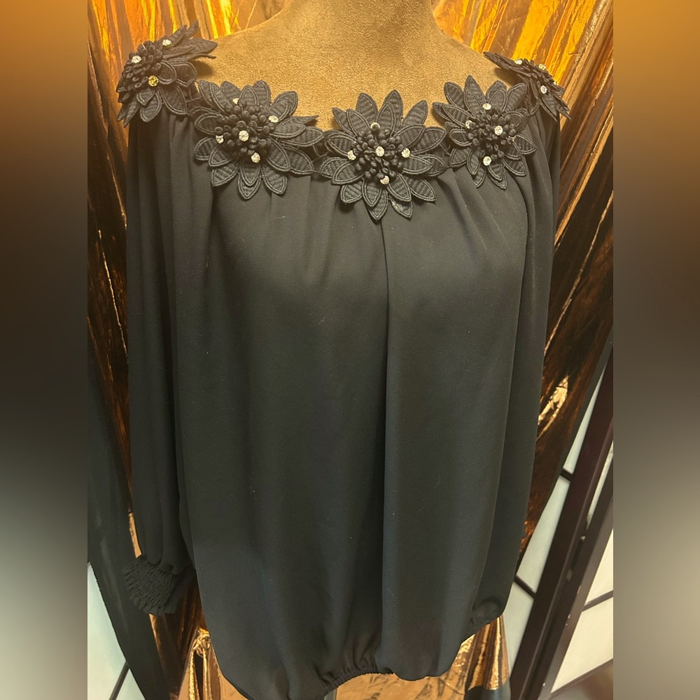 Canadian Designer Joseph Ribkoff blouson appliquéd top elastic bottom size 12
